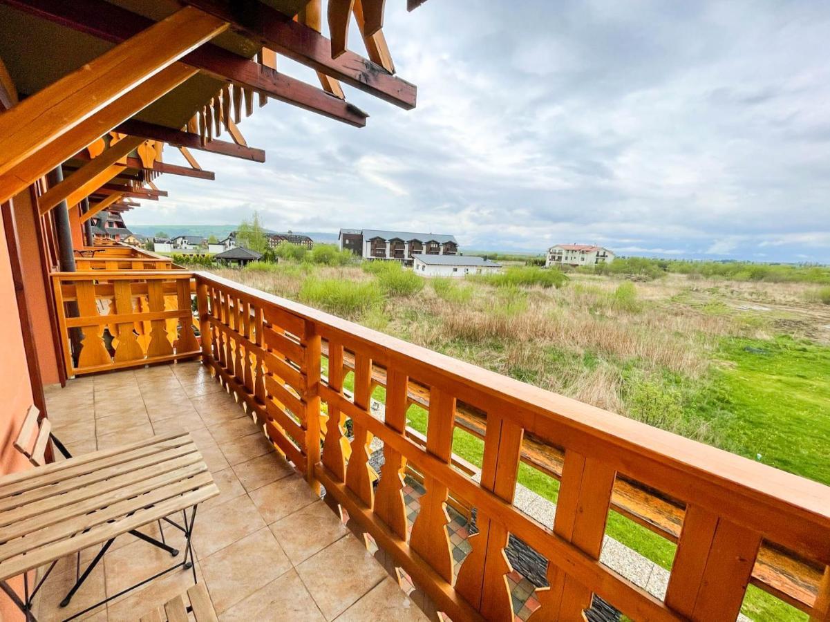 Apartment With Terrace & Amazing View Vel'ka Lomnica Extérieur photo